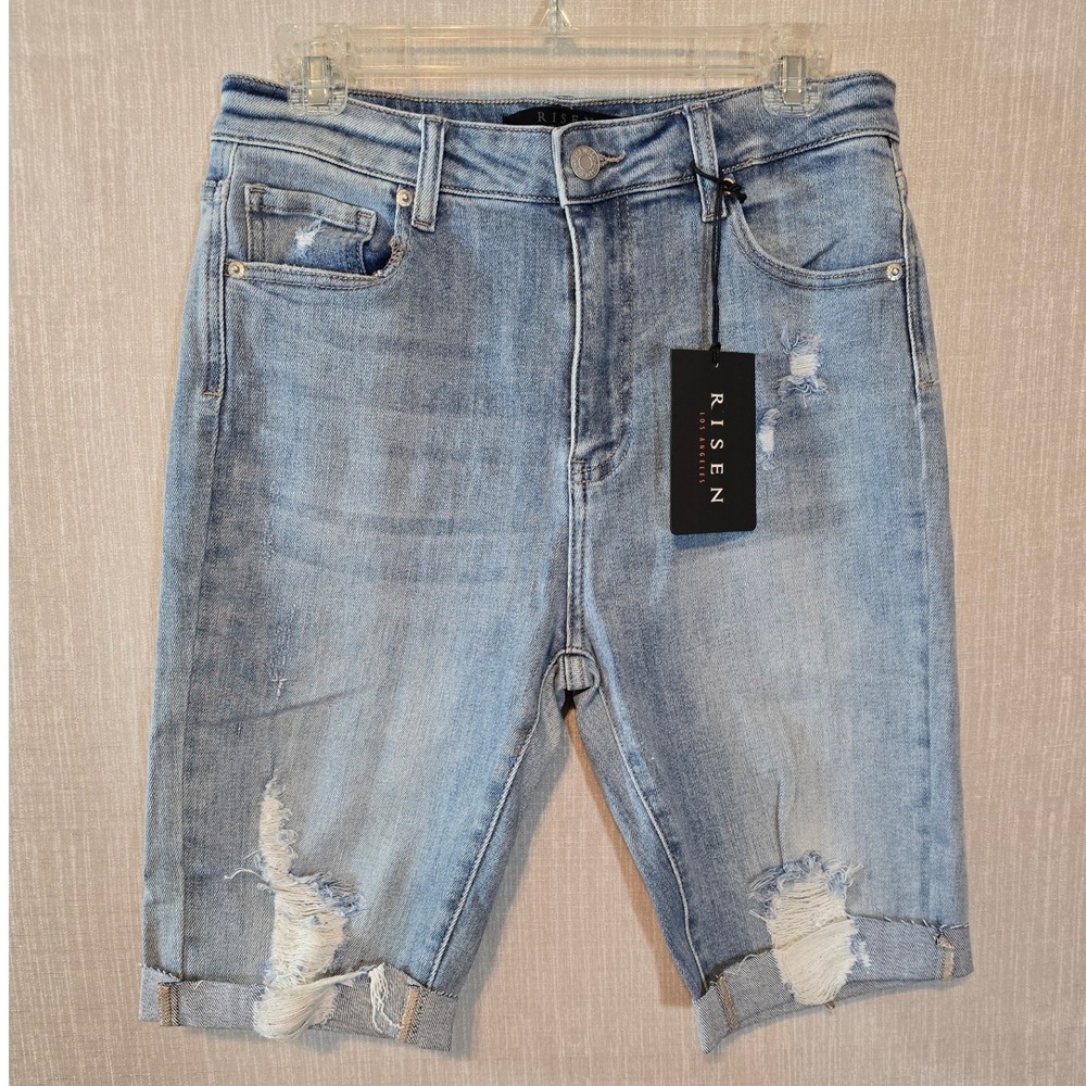 Risen Los Angeles Distressed Bermuda Denim Shorts Light Wash  Womens 30 11 New